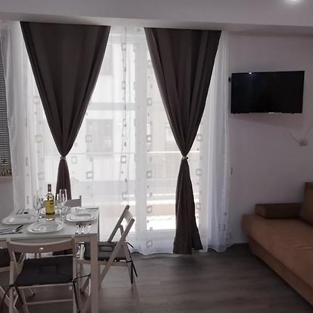 ナボダリMike Studio Mamaia Nordアパートメント エクステリア 写真